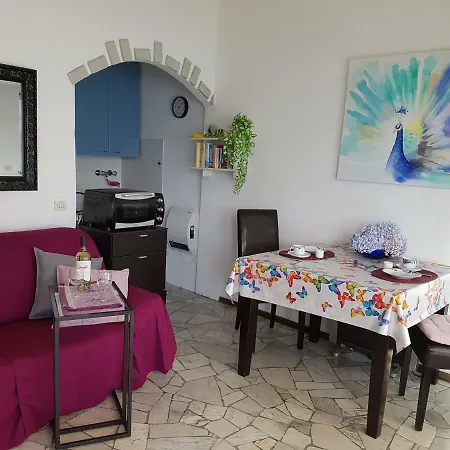 Casa * Luino